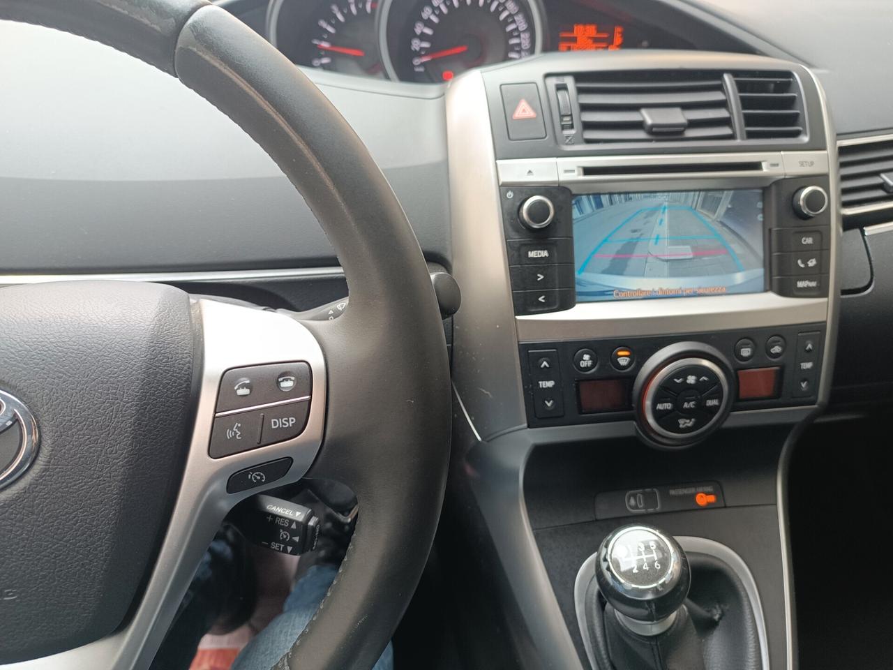 Toyota Verso 1.6 D-4D Style 110 CV TETTO CAMERA NAVI