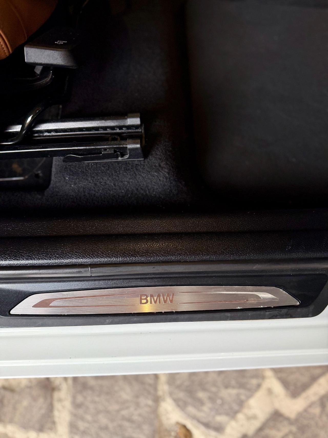 Bmw 2er Active Tourer 218d Luxury