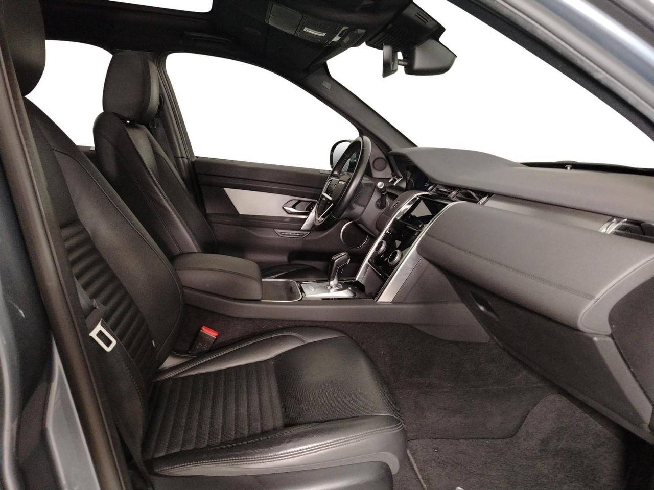 Land Rover Discovery Sport 2.0d td4 mhev SE awd 163cv 7 Posti