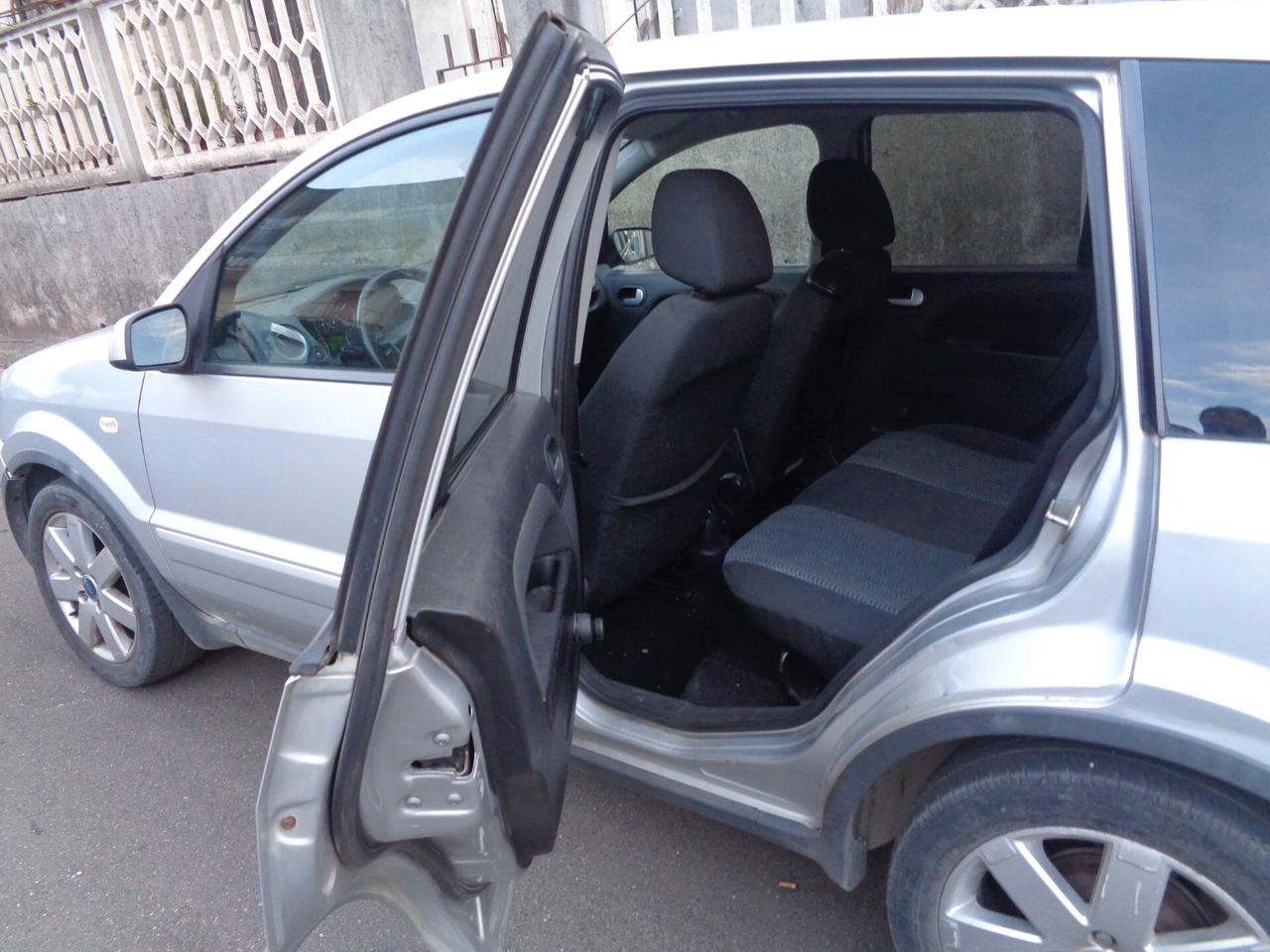 Ford Fusion 1.4 TDCi 5p. Titanium (FINANZIABILE)