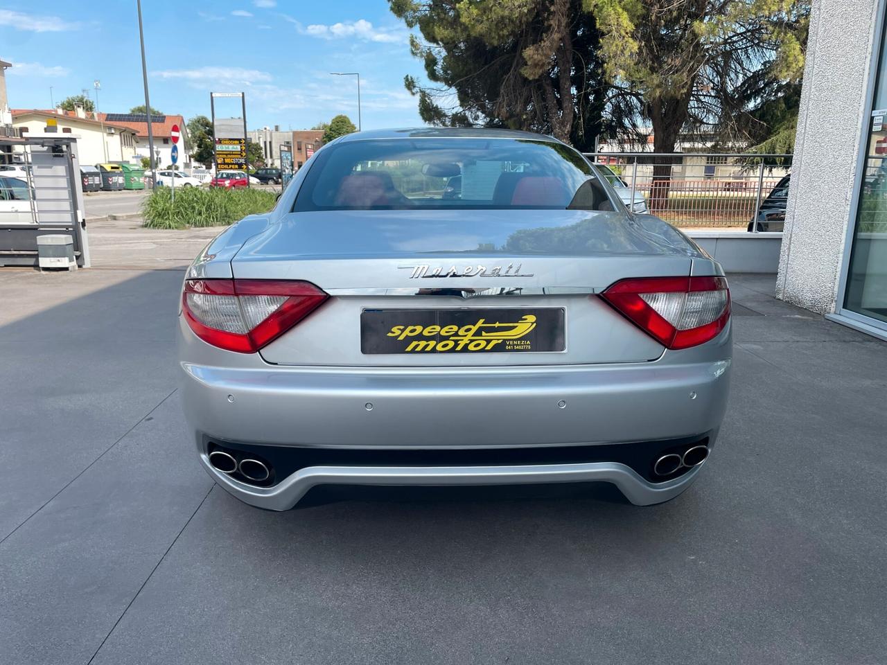 Maserati GranTurismo 4.2 V8 automatica condizioni perfette