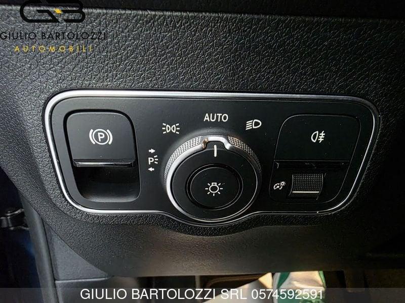 Mercedes-Benz Classe GLB GLB 220 d Automatic 4Matic Sport