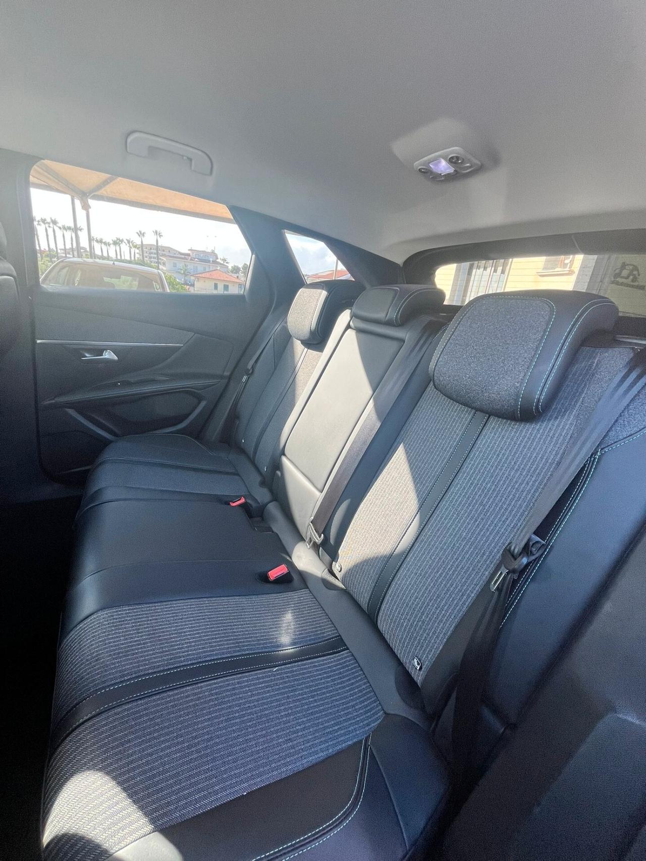 Peugeot 3008 BlueHDi 130 S&S EAT8 GT