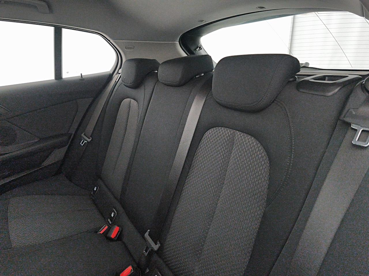 BMW Serie 1 116d Business Advantage