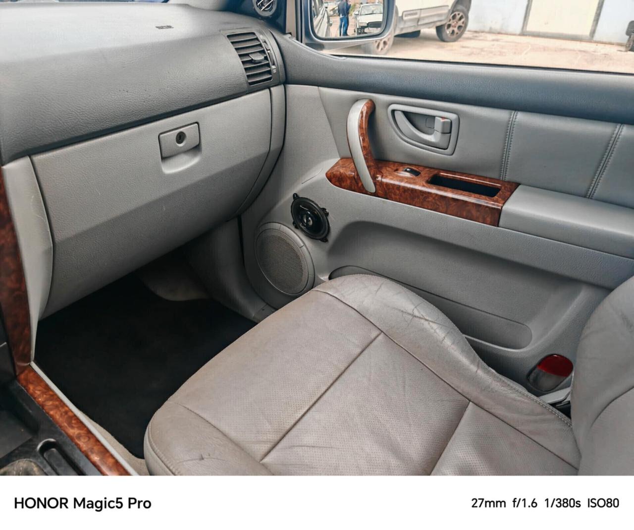 Kia Sorento Autocarro 5p