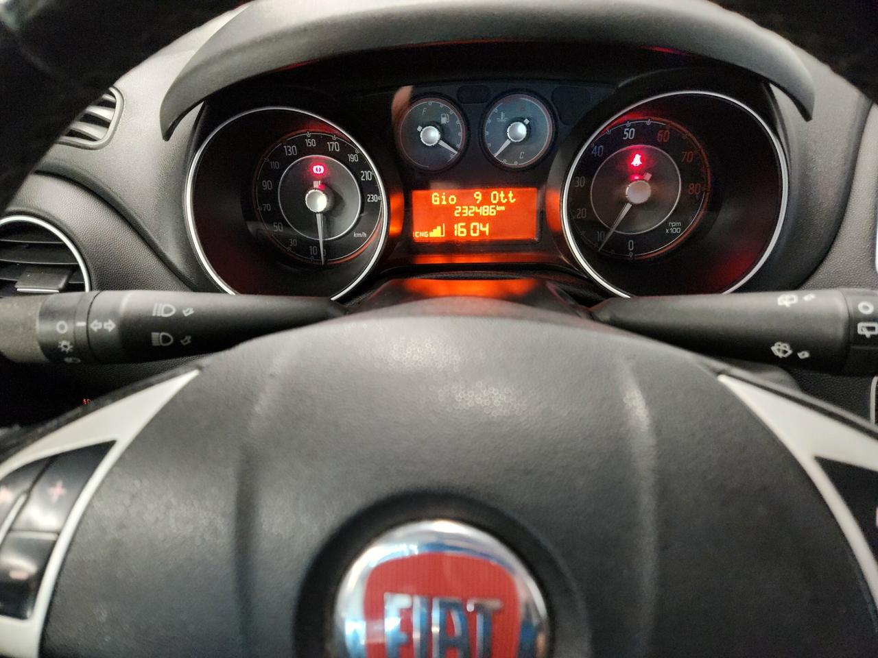 Fiat Punto 1.4 8V 5 porte Natural Power Lounge
