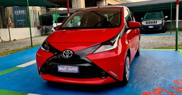 TOYOTA AYGO 1.0 BENZINA KM 76 MILA OK NEOPATENTATI
