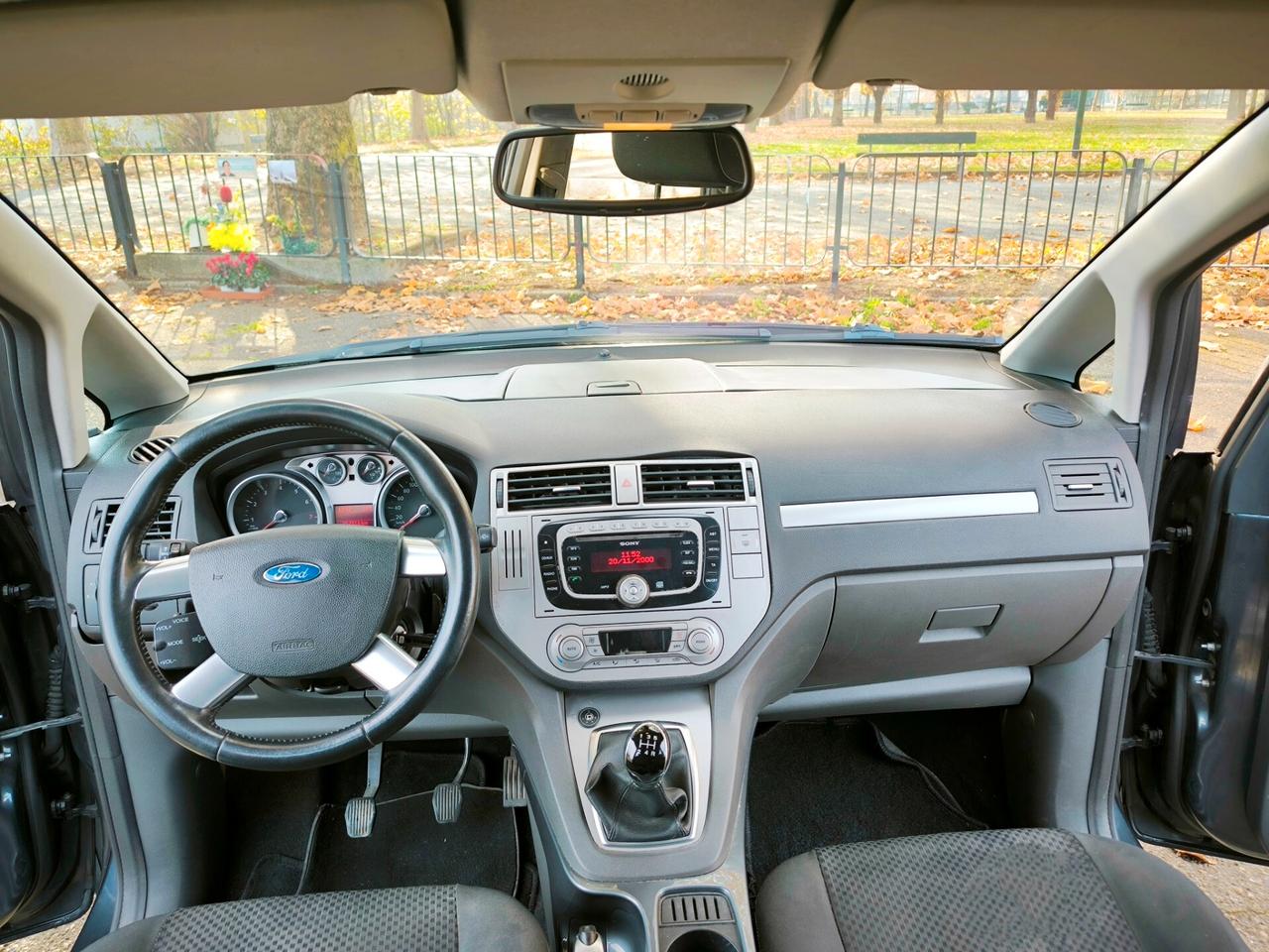 Ford C-Max 2.0 145 CV Titanium