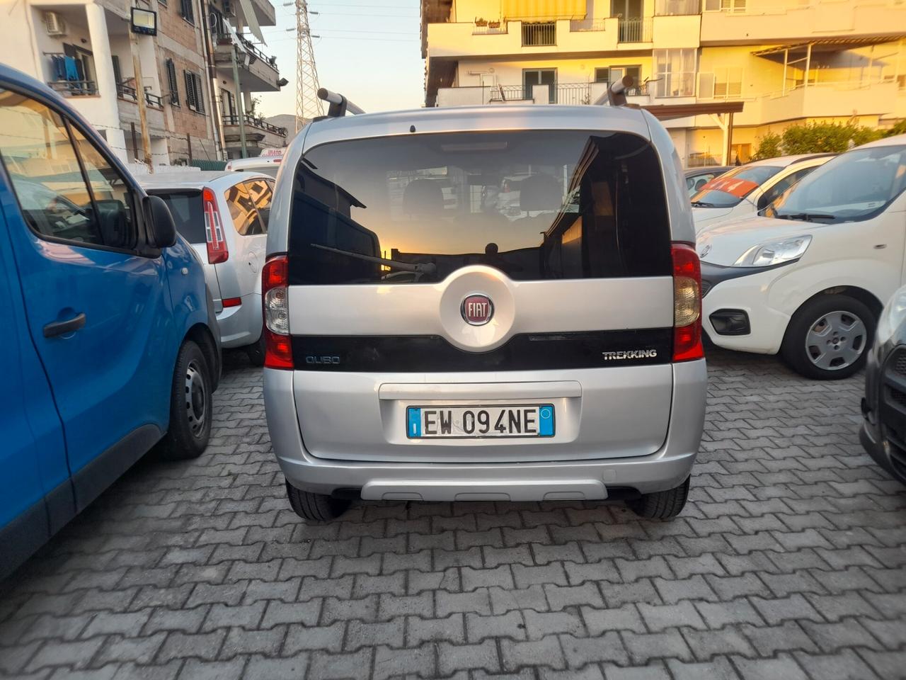 Fiat Qubo 1.3 MJT 95 CV Trekking Autocarro n1 5 posti anno 2014