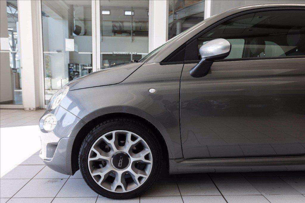 FIAT 500 1.0 hybrid Rockstar 70cv del 2021