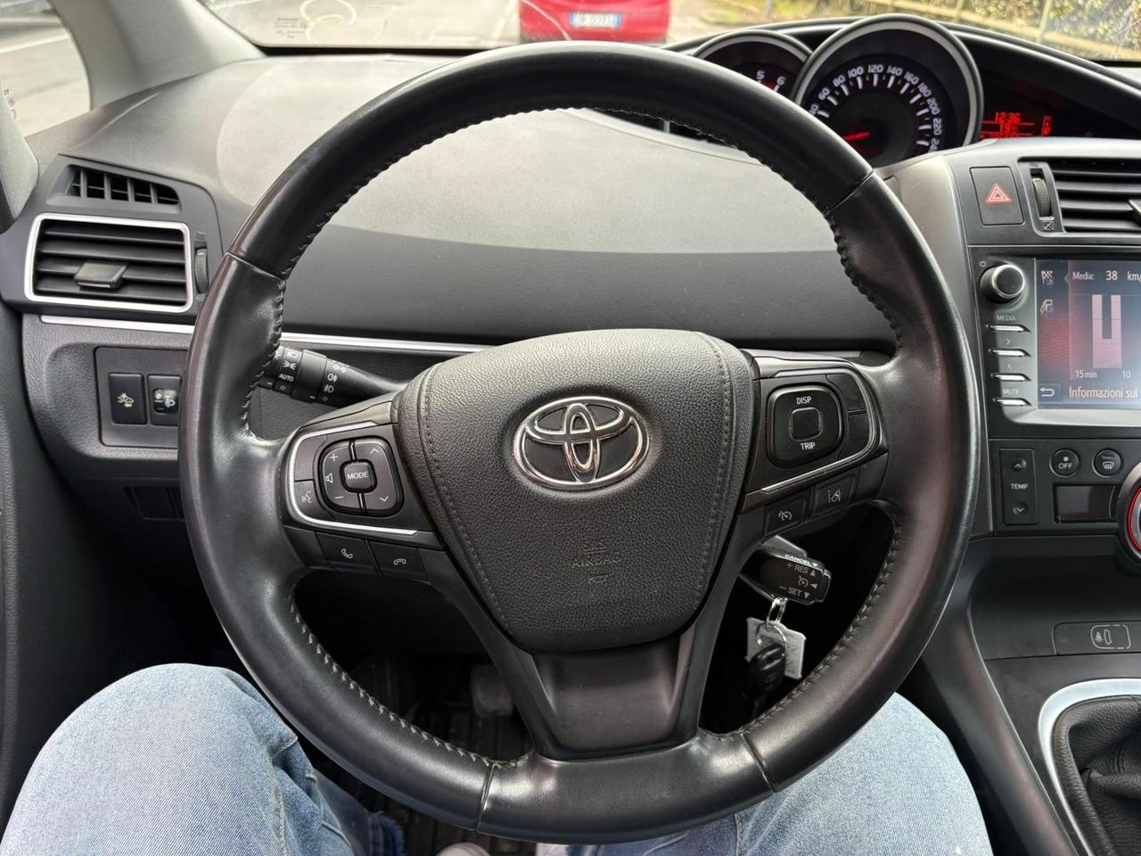 Toyota Verso 1.6 D-4D Style 2016 1.6 Diesel 286.000 KM