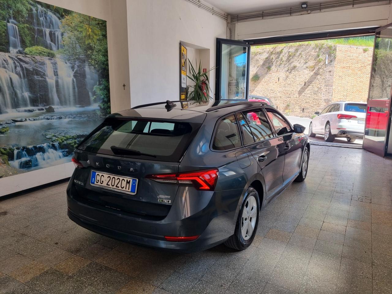 Skoda Octavia 1.5 G-TEC DSG Wagon FULL LED, NAVI