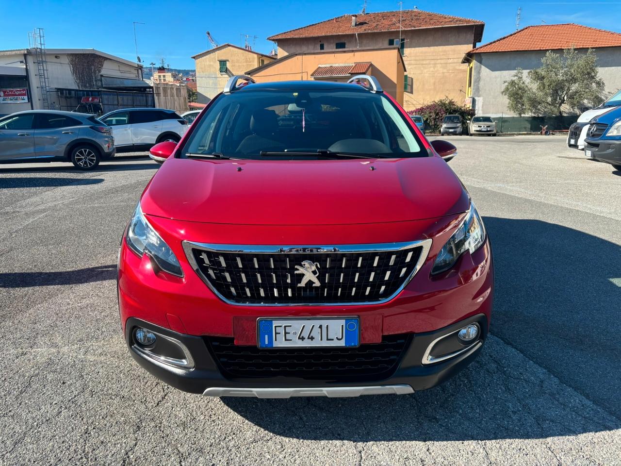 Peugeot 2008 BlueHDi 100 Allure