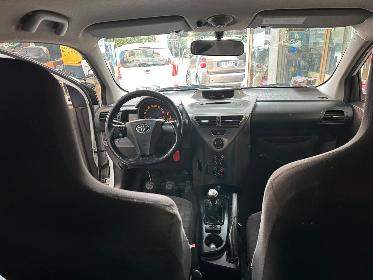 Toyota iQ 1.3 Executive