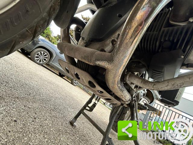 BMW R 1200 GS .