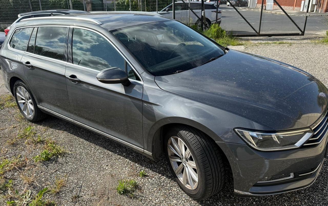 Volkswagen Passat Alltrack 2.0 TDI 150CV 4MOTION Executive BlueMot Tech