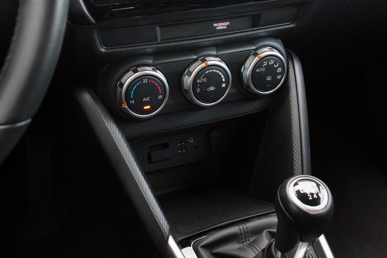 MAZDA Mazda2 1.5 Skyactiv-G Homura 75CV