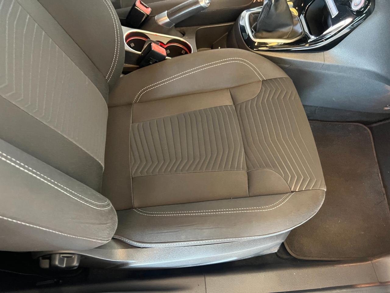 Ford Fiesta 1.0 80CV 5 porte Titanium OK NEOPATENTATI