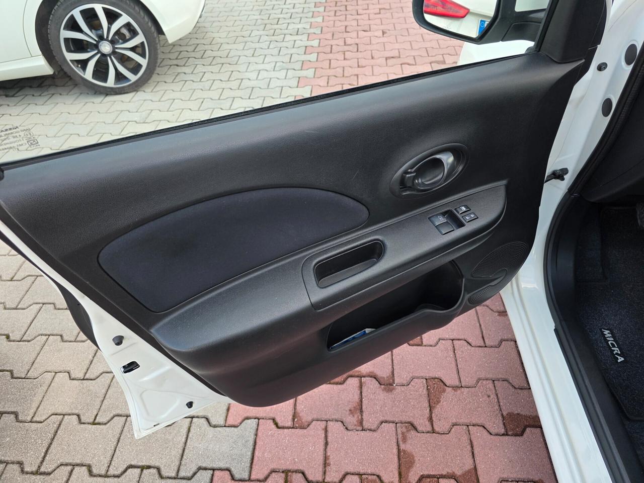 Nissan Micra 1.2 12V 5 porte Tekna