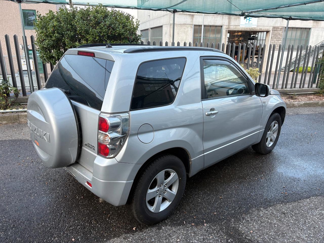 Suzuki Grand Vitara 1.9 DDiS 3 porte Offroad euro 5