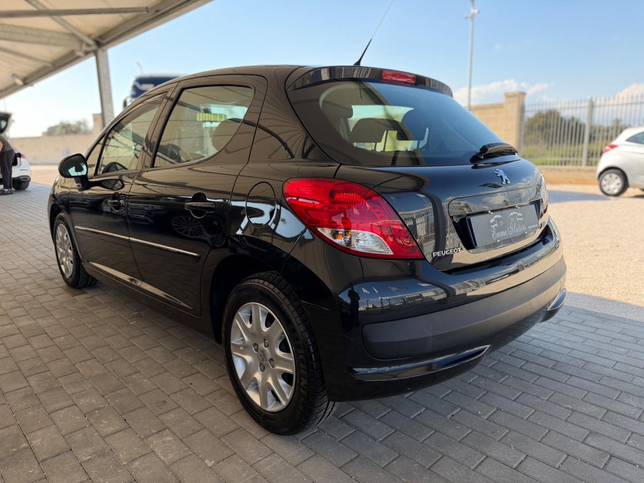 Peugeot 207 1.4 HDi 70CV