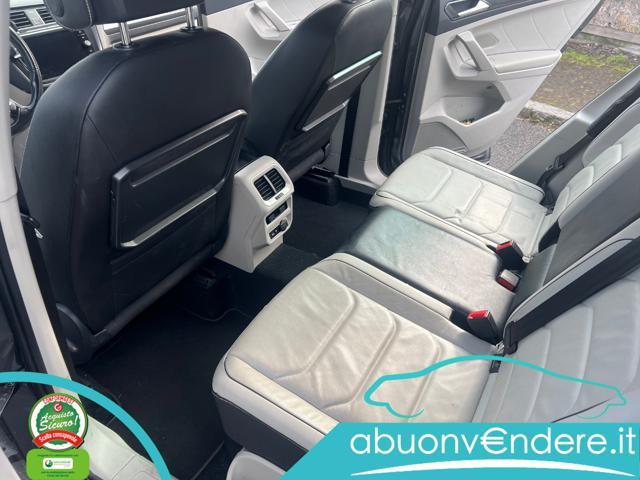 VOLKSWAGEN Tiguan 2.0 TDI SCR DSG Advanced BMT R-Line