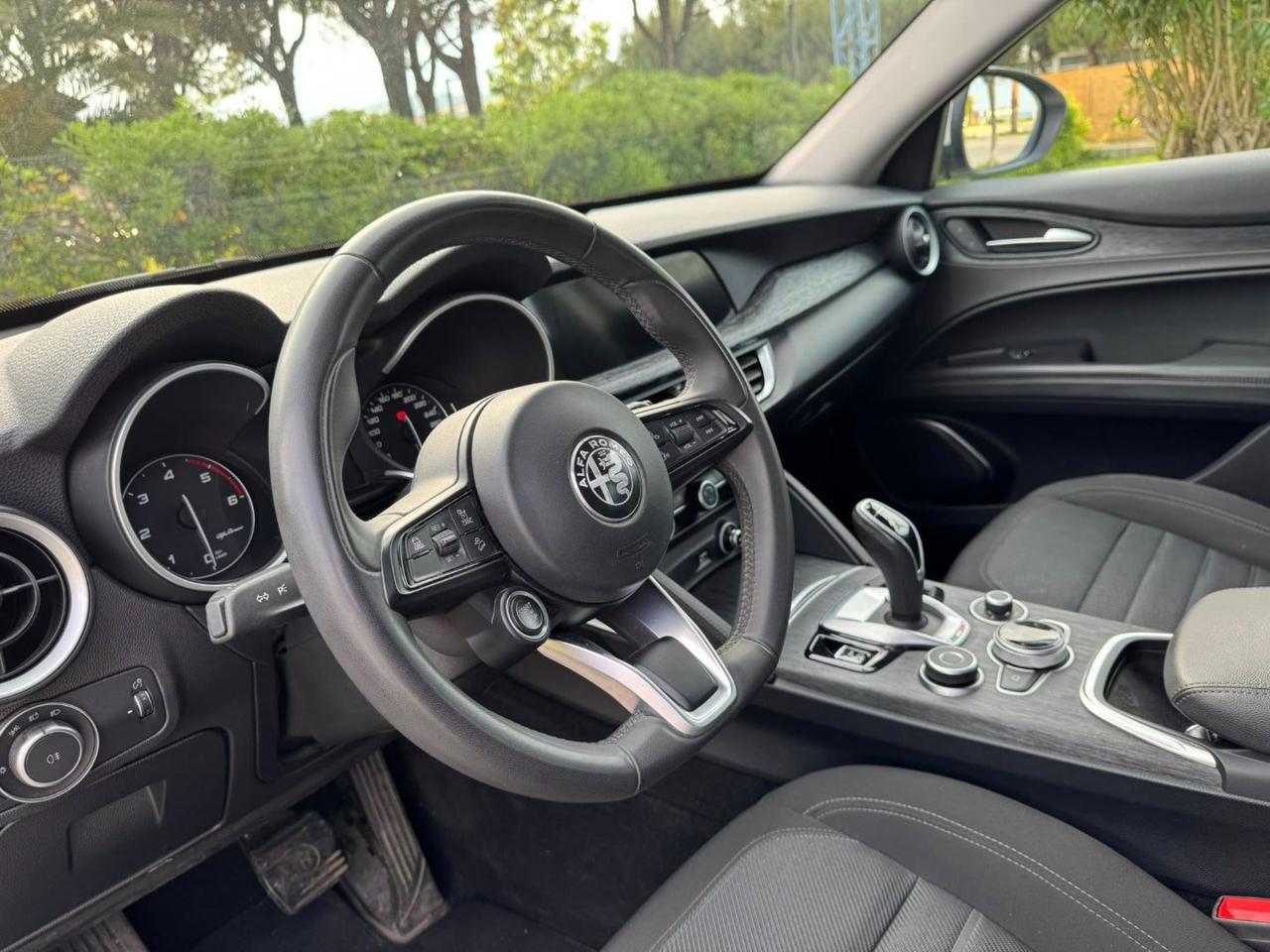 Alfa Romeo Stelvio 2.2 t Business Q4 190cv auto