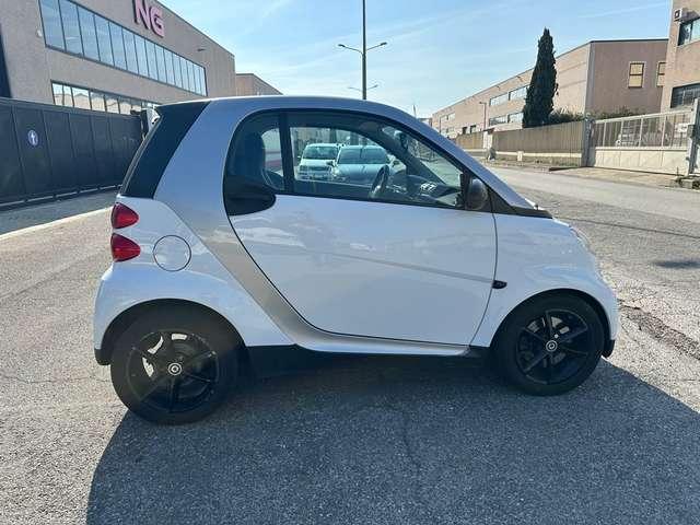 smart forTwo 1000 45 kW MHD coupé pure 61cv