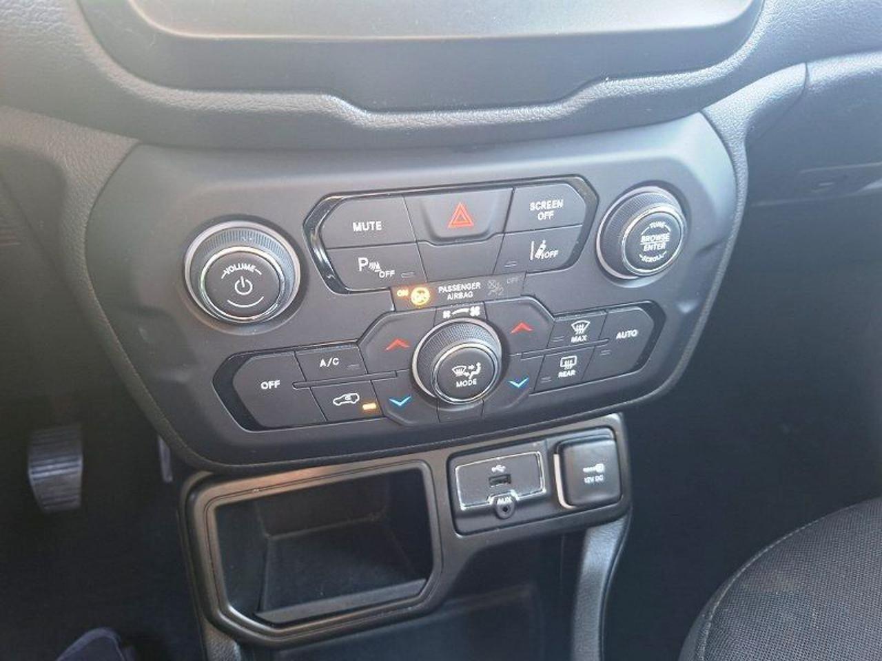 Jeep Renegade 1.6 Mjt 130 CV Longitude