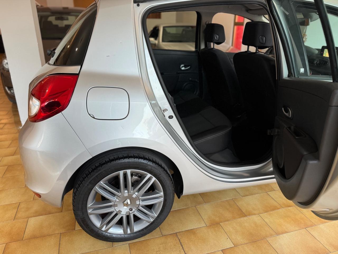 Renault Clio 1.2 16V 5 porte Live!