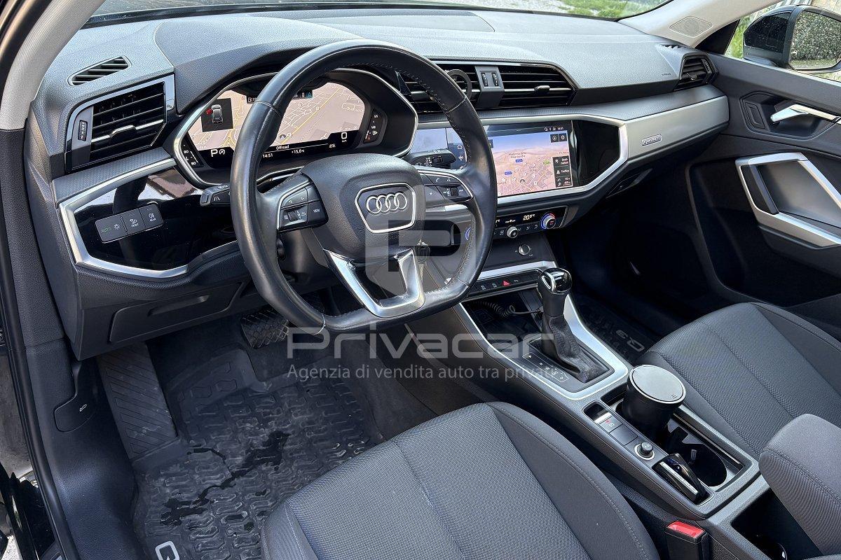 AUDI Q3 40 TFSI quattro S tronic S line edition