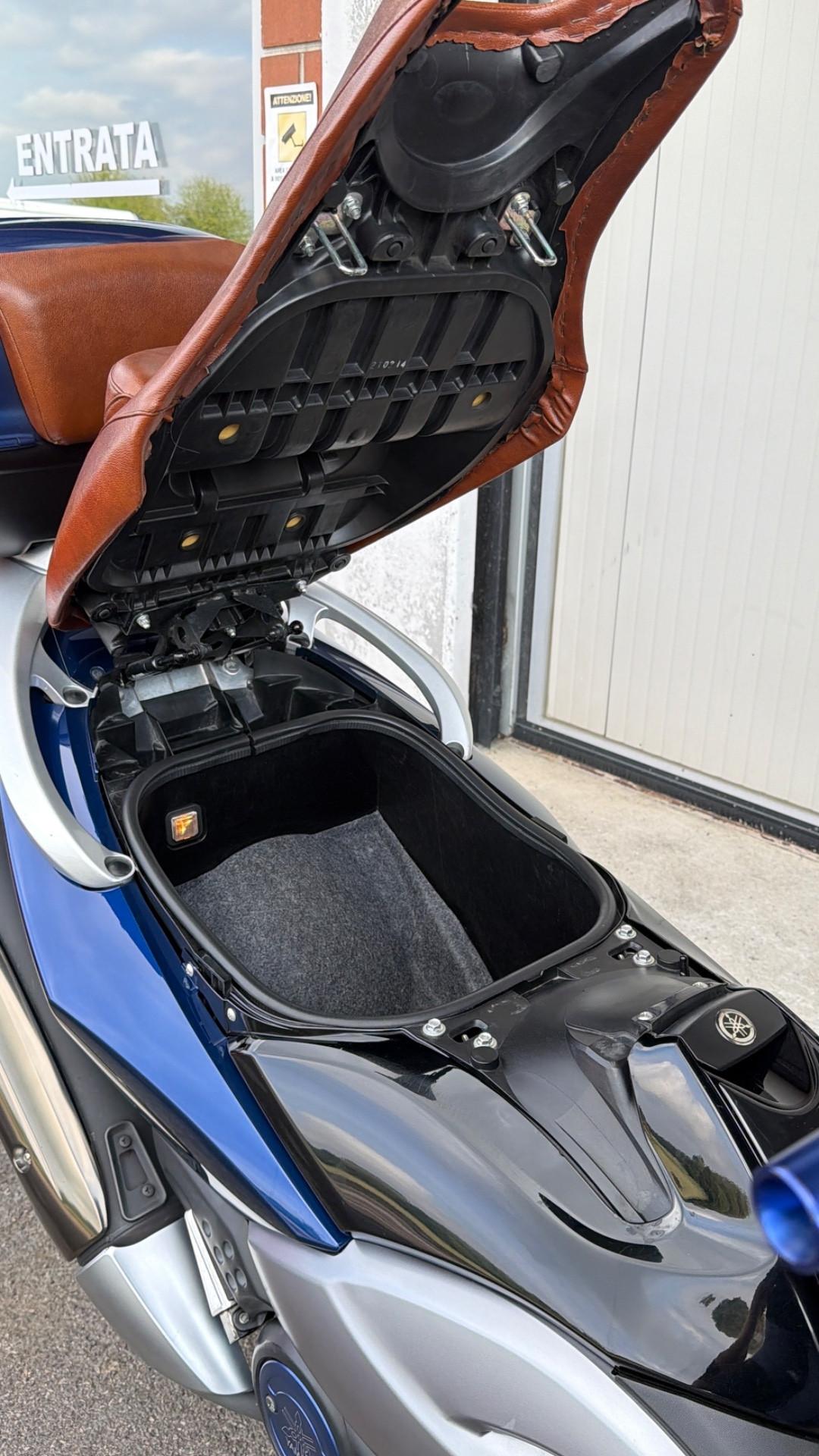 Yamaha T Max 500