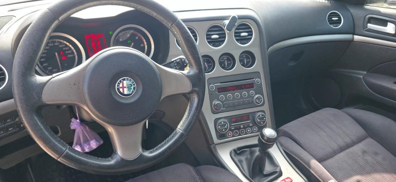Alfa Romeo 159 1.9 JTDm Distinctive neop diesel