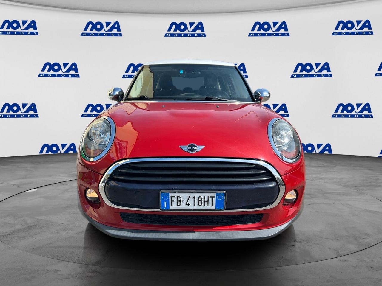 Mini 1.5 Cooper D Business 5 porte OK NEOPATENTATI NAVY