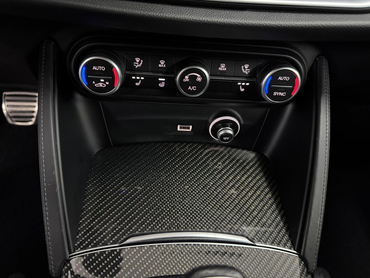 Alfa Romeo Stelvio 2.2 TD 210 CV VELOCE Ti DISTRIBUZIONE OK CARBONIO