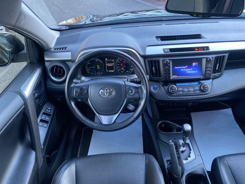Toyota RAV4 2.5 Hybrid 2WD Lounge