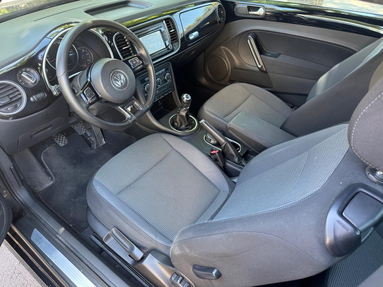 Ve Maggiolino 1.6 TDI Design neopaten garanzia 12mesi