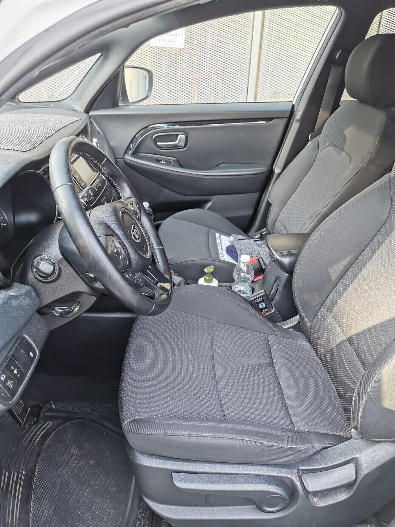 Kia Carens 1.7 CRDi 115 CV 7 POSTI - 2016