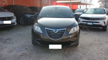 Lancia Ypsilon 1.2 69 CV 5 porte S&S Gold