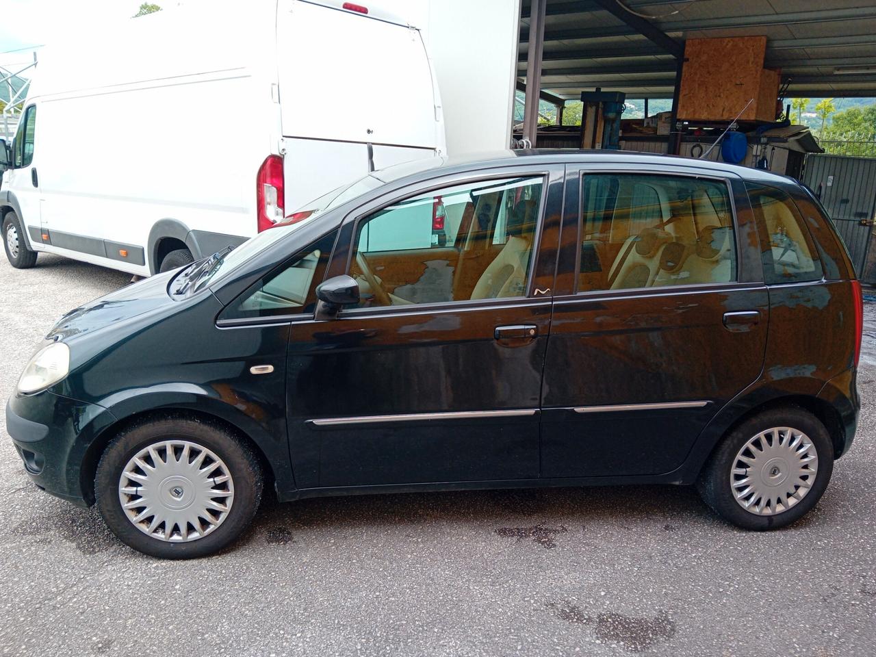 Lancia MUSA 1.3 Multijet 16V 90 CV Oro
