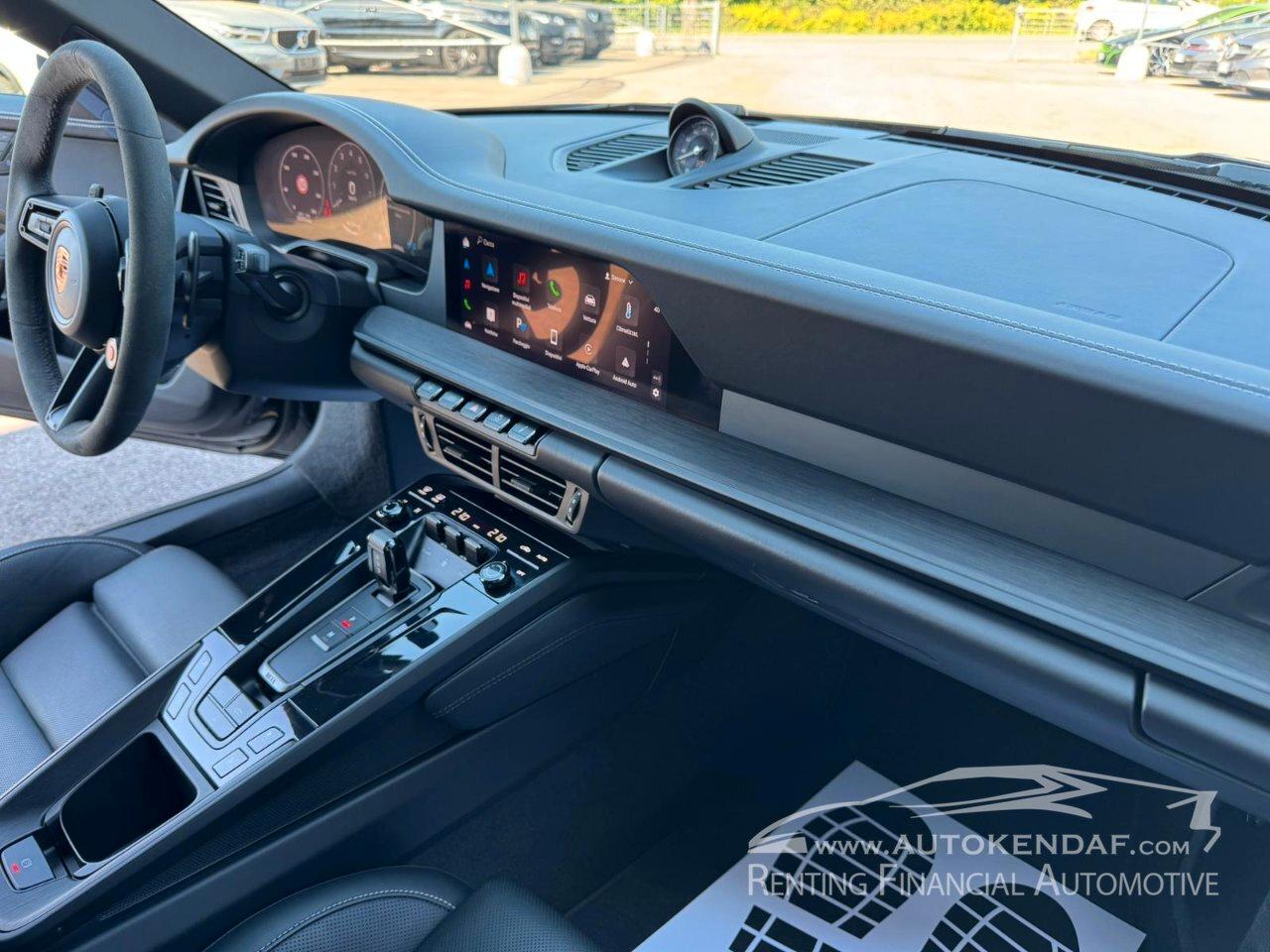 Porsche 911 Cabrio 992.2 3.6 Carrera 4 GTS auto