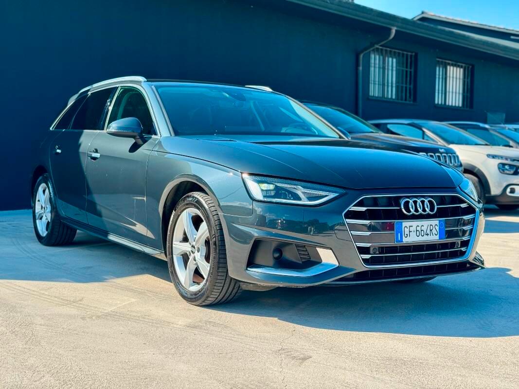 Audi A4 Avant 30 2.0 tdi mhev Business Advanced 136cv s-tronic