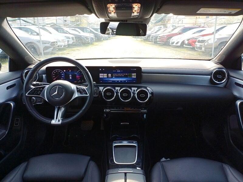 Mercedes-Benz CLA CLA Shooting Brake 180 d Progressive Advanced NIGHT-PACK