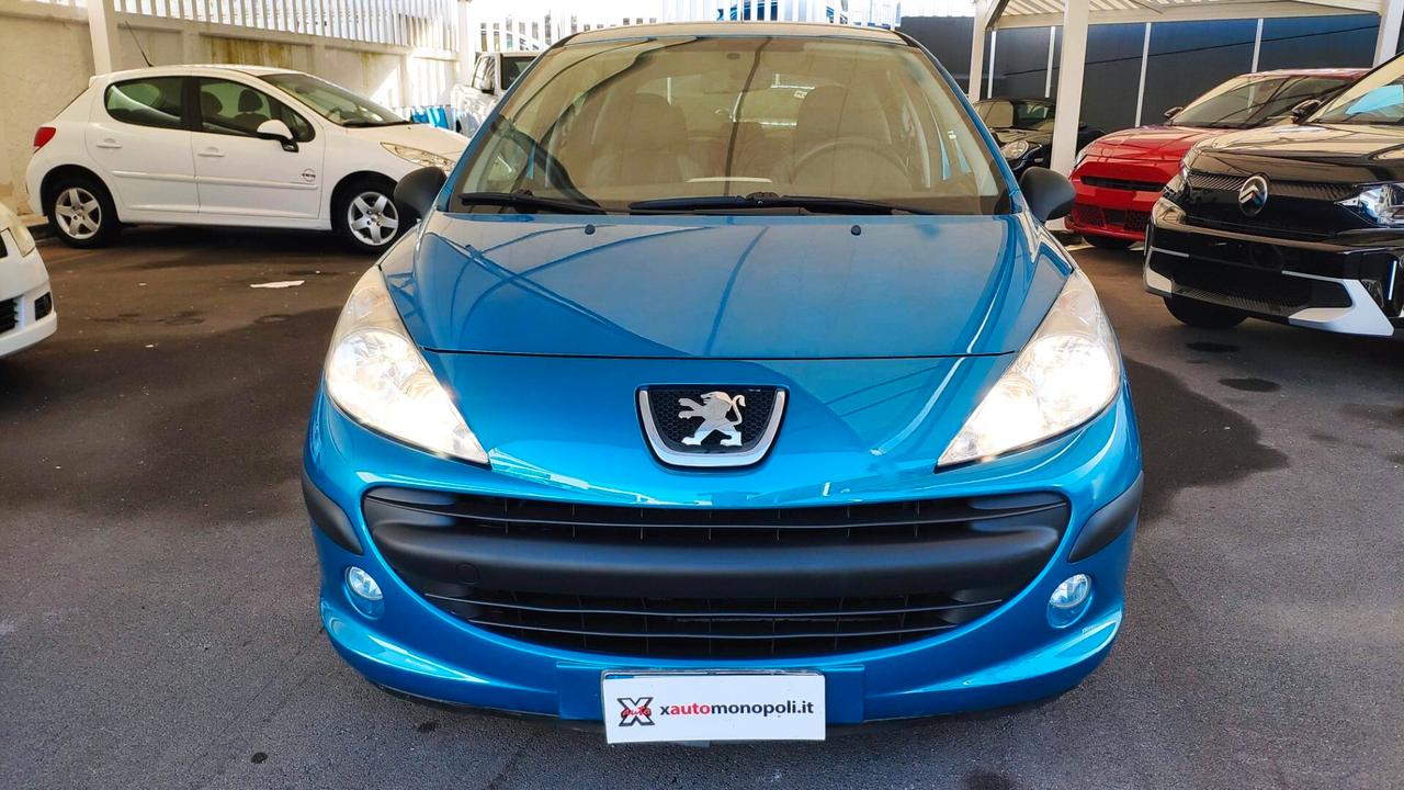 Peugeot 207 1.4 HDi 70CV 5p