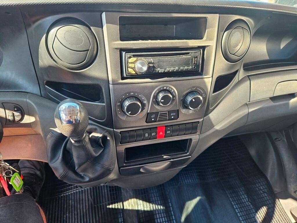IVECO DAILY 35C15 FRIGO-2013