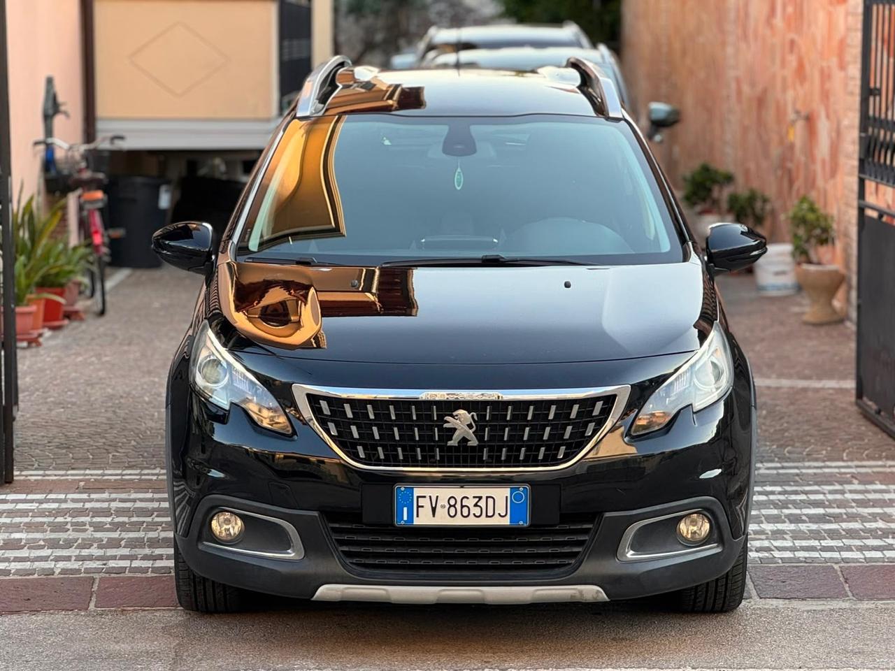 Peugeot 2008 BlueHDi 100 S&S Allure