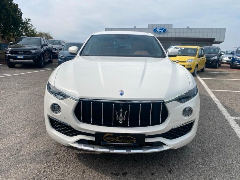 Maserati Levante V6 430 CV S Granlusso