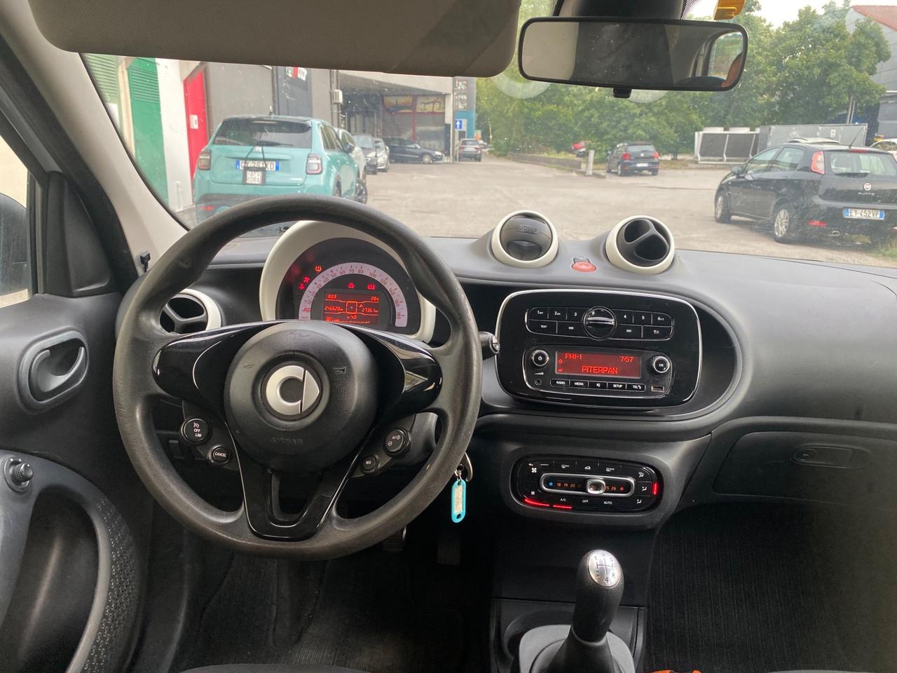 Smart ForFour 60 1.0 Black Passion