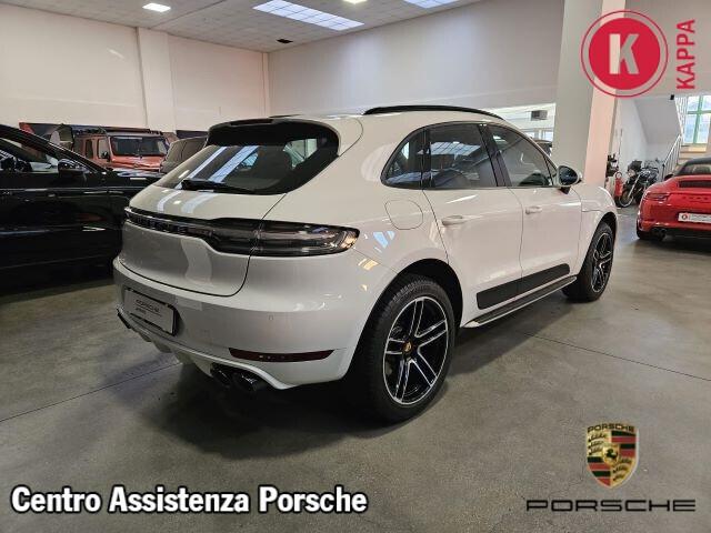 Porsche Macan 2.0 Turbo Sport Design