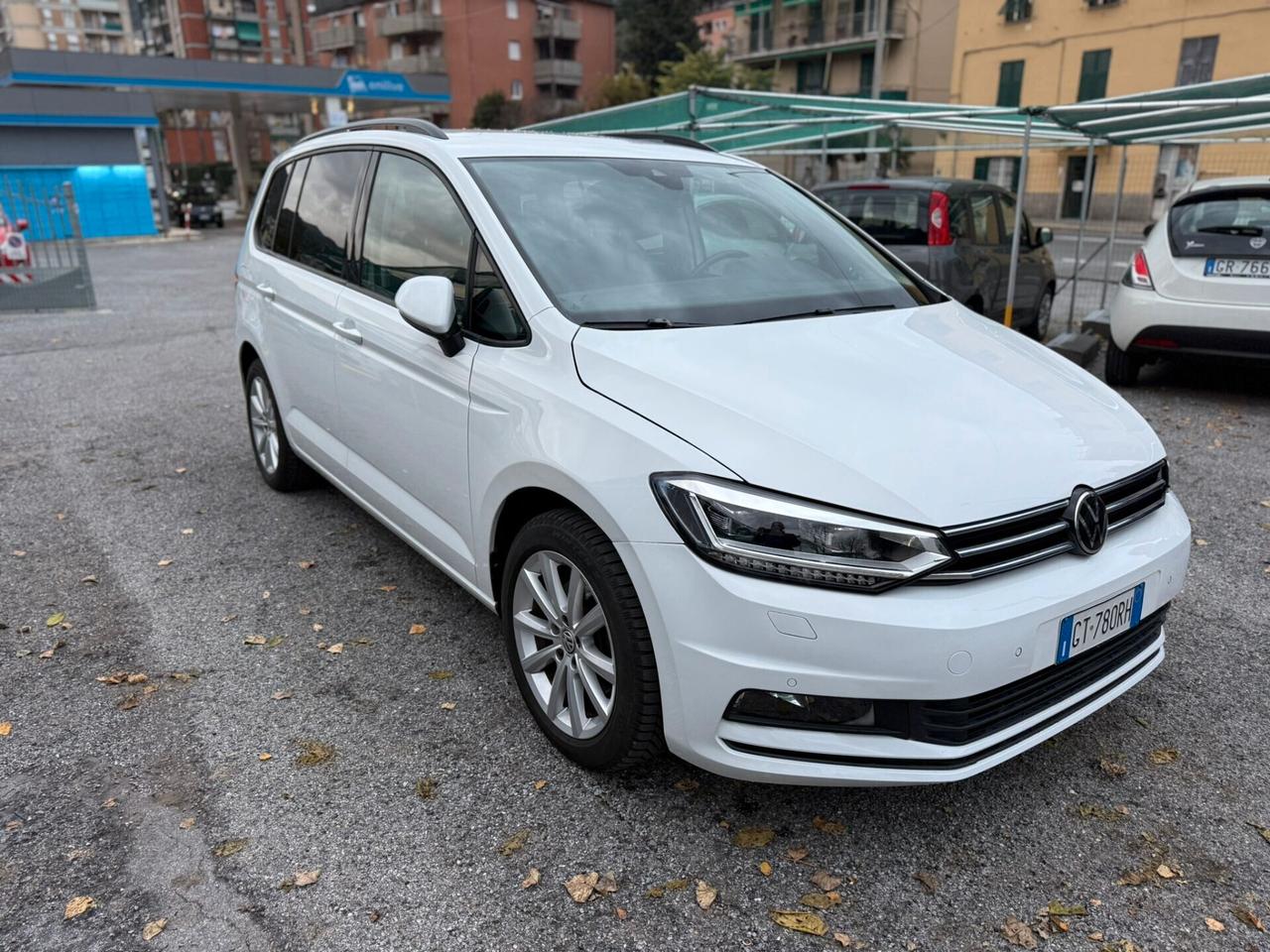 Volkswagen Touran 2.0 TDI 150 CV SCR DSG Executive BlueMotion Tech.